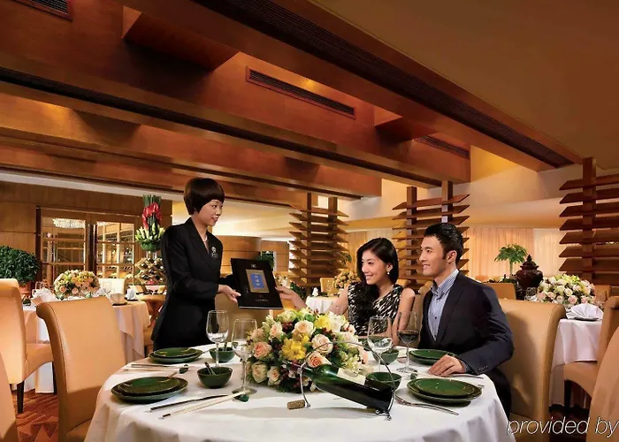 Starworld Hotel 5*